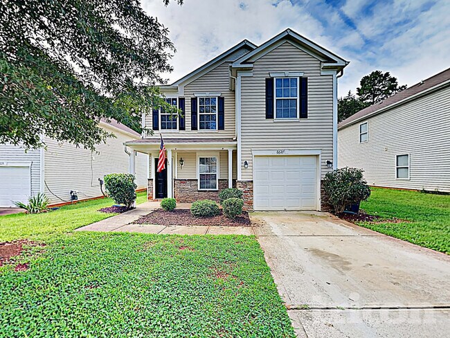 8627 Panglemont Drive in Charlotte, NC - Foto de edificio - Building Photo