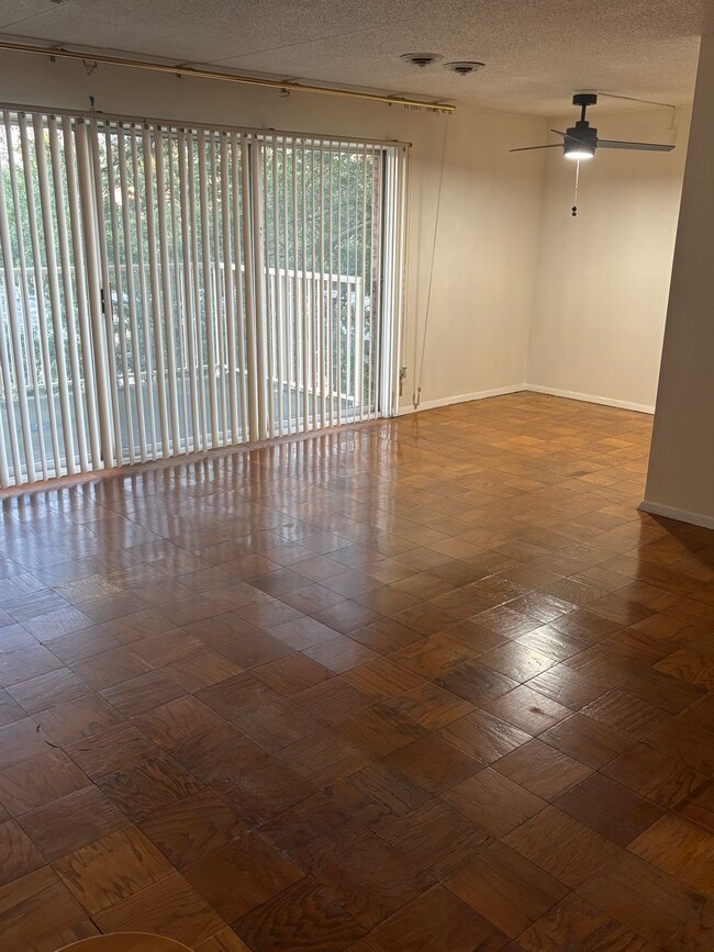 property at 2616 Redcoat Dr