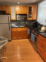 604 NE 2nd St in Dania Beach, FL - Building Photo