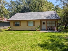 216 Maplewood St in Slidell, LA - Building Photo - Building Photo
