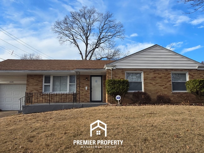 property at 1126 Astoria Dr