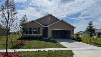 9617 Potomac Dr in Fort Pierce, FL - Building Photo