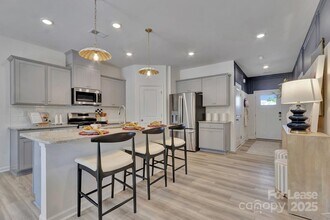 747 Lock Haven Dr NW in Concord, NC - Building Photo - Building Photo