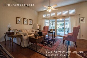 1020 Copper Falls Ct in Modesto, CA - Building Photo - Building Photo