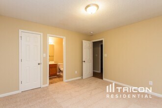 4033 Old Glory Dr in Concord, NC - Building Photo - Building Photo