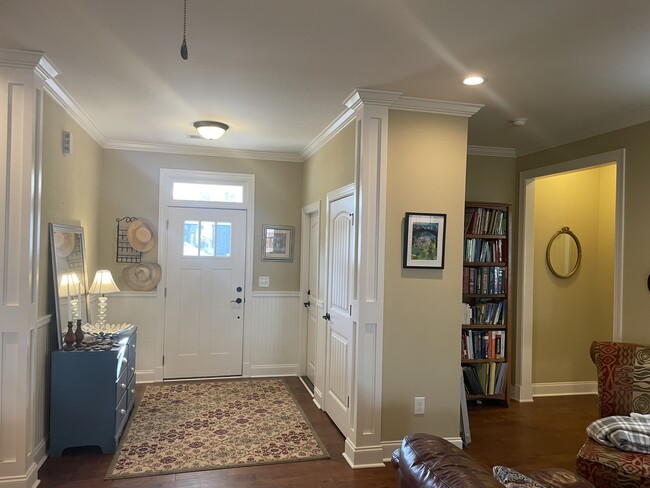 715 Landrum Trl in Landrum, SC - Building Photo - Building Photo