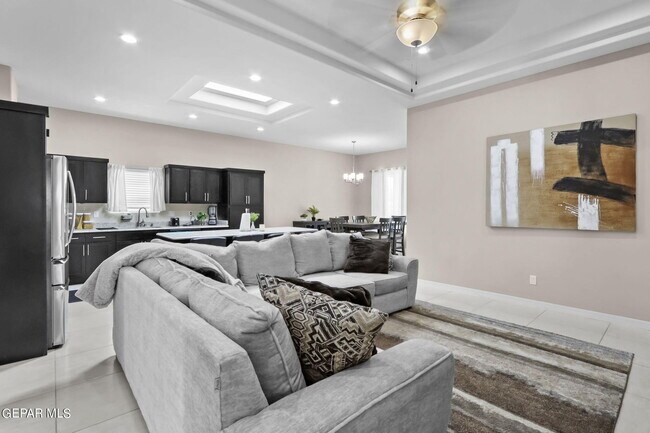 629 Guy Meyers in Socorro, TX - Building Photo - Building Photo