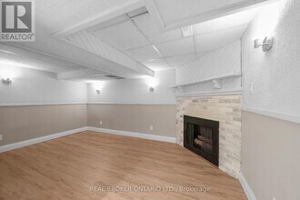 2518 Harman Ct in Mississauga, ON - Building Photo - Building Photo