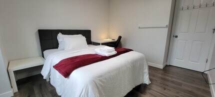 8029 240th St SW in Edmonds, WA - Building Photo - Building Photo