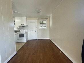 956 Puu Kula Dr in Pearl City, HI - Foto de edificio - Building Photo