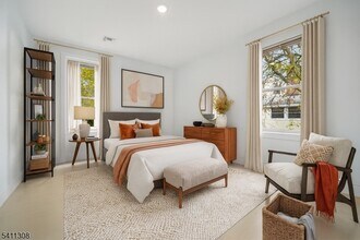 134 Hillside Ave in Livingston, NJ - Building Photo - Building Photo