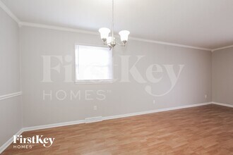 13507 Idlefield Ln in Matthews, NC - Foto de edificio - Building Photo