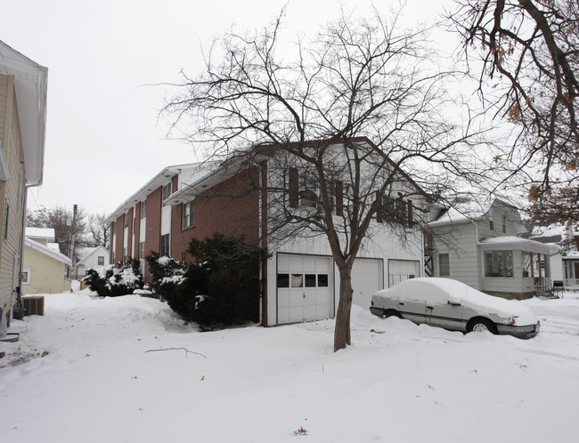 1133 B St in Lincoln, NE - Building Photo - Building Photo