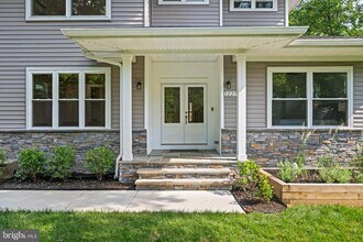 1227 Cross Rd in Annapolis, MD - Building Photo - Building Photo