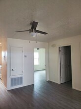 2117 Coal Ave SE in Albuquerque, NM - Building Photo - Building Photo