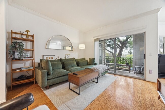 property at 3231 Allen Pkwy