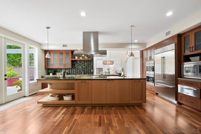 4745 Finchley Terrace in San Diego, CA - Building Photo - Building Photo