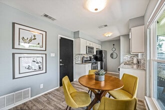 5909 Cherry Loop in Austin, TX - Building Photo - Building Photo