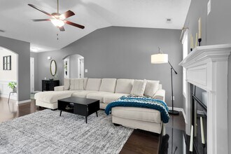 3600 Ella Sofia Ln in New Bern, NC - Building Photo - Building Photo