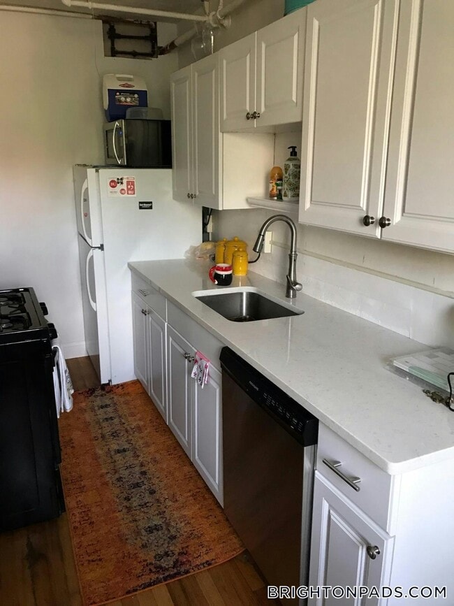 1615 Commonwealth Ave, Unit 9