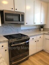 725 Lobos St in Monterey, CA - Building Photo - Building Photo