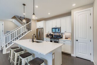 215 West Jamison Court in Littleton, CO - Building Photo - Building Photo