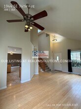 1944 SE 74th Ave in Hillsboro, OR - Building Photo - Building Photo