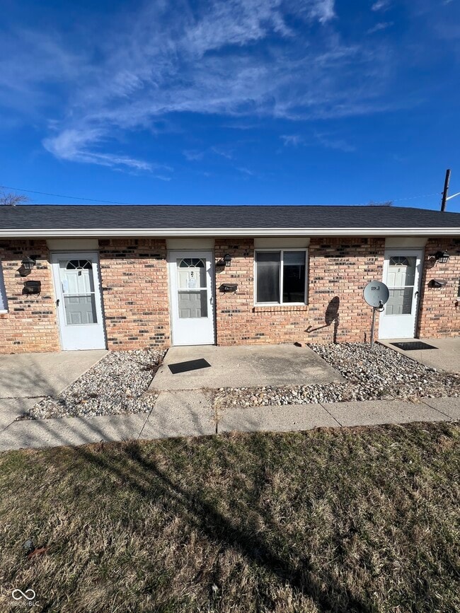 property at 322 N Clark St