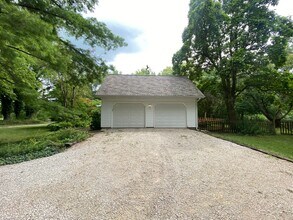 8813 Old Indian Trail in Chatham, IL - Building Photo - Building Photo