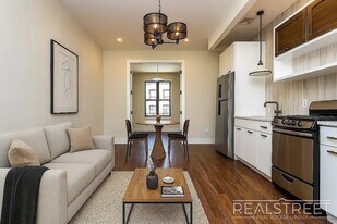 Stockholm Street, Unit 2R in Brooklyn, NY - Building Photo