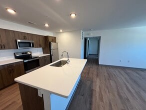 Poplar Grove Apartments in Mayville, WI - Building Photo - Building Photo