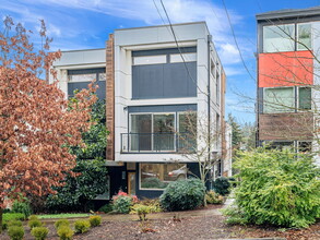 1720 27th Ave in Seattle, WA - Building Photo - Building Photo