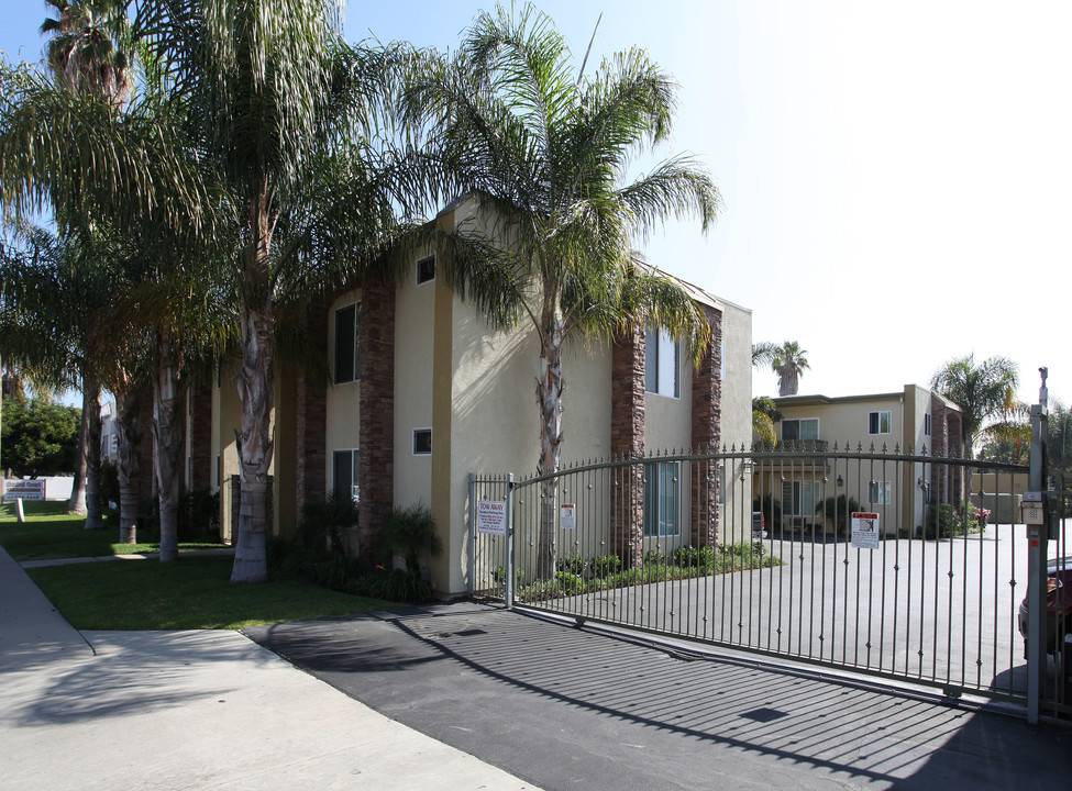 Valley Garden in El Cajon, CA - Foto de edificio