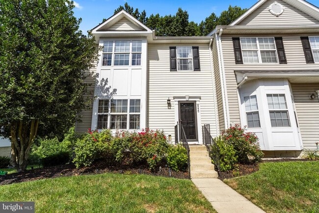 property at 8220 Silverton Ct