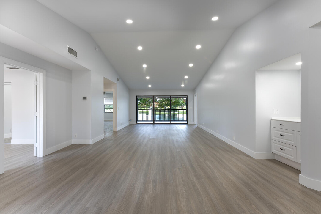 22791 Trelawny Terrace in Boca Raton, FL - Building Photo