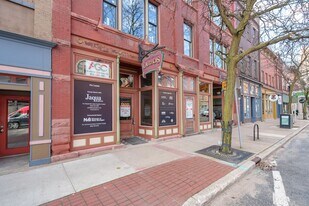 266 E Michigan Ave, Unit 302 in Kalamazoo, MI - Building Photo