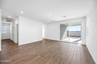 7505 E Cozy Cottage Ln in Queen Creek, AZ - Building Photo - Building Photo