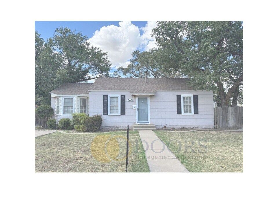 3120 28th St in Lubbock, TX - Building Photo