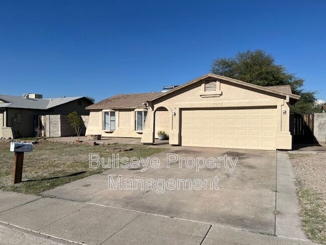 property at 7956 W Mariposa Dr