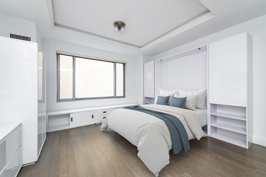 1 Huntington Ave, Unit 311 in Boston, MA - Foto de edificio