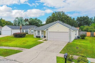 11123 Bugatti Ct in Jacksonville, FL - Building Photo - Building Photo