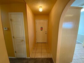 2007 St Croix Dr NW in Albuquerque, NM - Building Photo - Building Photo