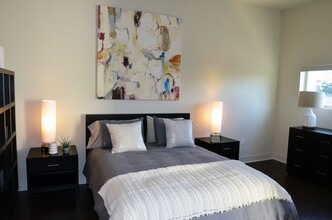 Bixby in Santa Monica, CA - Building Photo - Building Photo