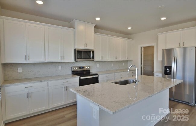 1537 Harper Lndg Blvd in Stanley, NC - Building Photo - Building Photo