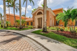 1150 Wildwood Lakes Blvd in Naples, FL - Building Photo - Building Photo