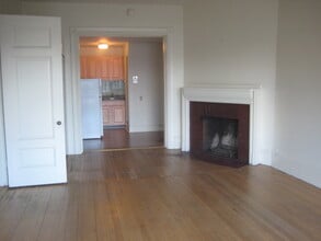 41 Bay State Rd in Boston, MA - Building Photo - Building Photo