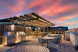 The Esquire on Fifth in Washington, DC - Building Photo