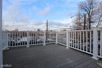 26 White St, Unit 2 in Cambridge, MA - Building Photo - Building Photo