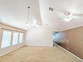 2521 E Ambush St in Pahrump, NV - Building Photo - Building Photo