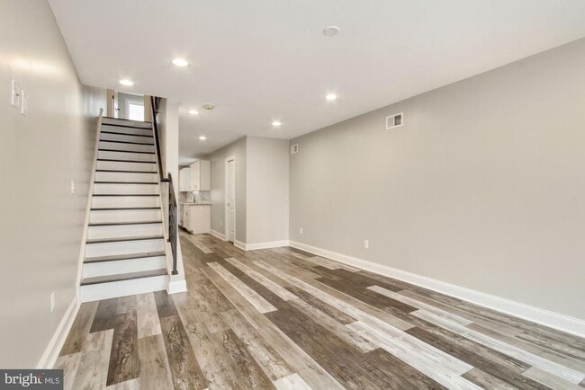 property at 2439 Jasper St